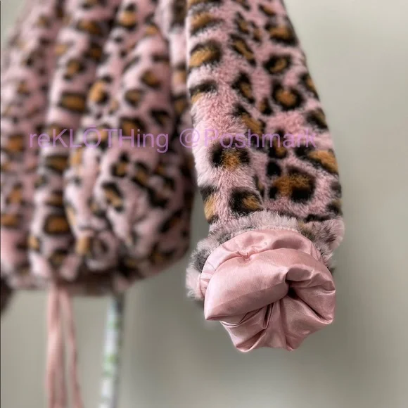 Victoria’s Secret x PINK Cropped Pink Leopard Faux Jacket KNOW ONE CARES - NWT - Picture 8 of 9